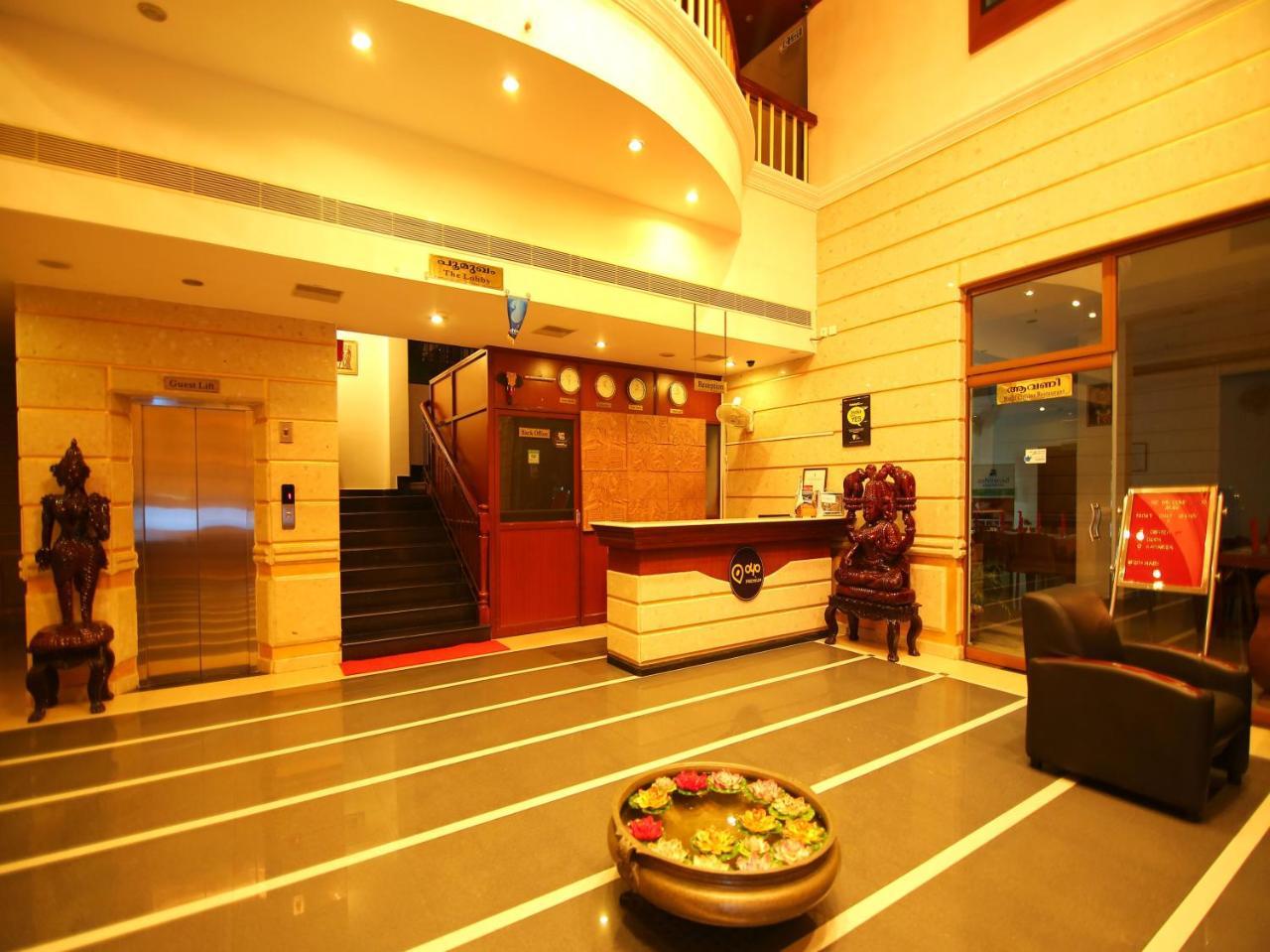 Oyo 1079 Ashirwad Heritage Resort كوماراكوم المظهر الخارجي الصورة