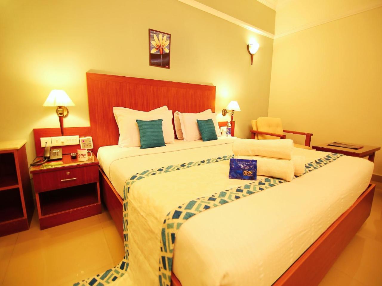 Oyo 1079 Ashirwad Heritage Resort كوماراكوم المظهر الخارجي الصورة