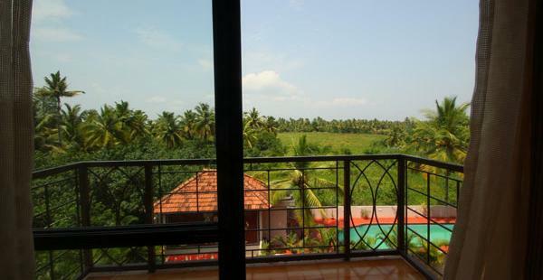 Oyo 1079 Ashirwad Heritage Resort كوماراكوم المظهر الخارجي الصورة